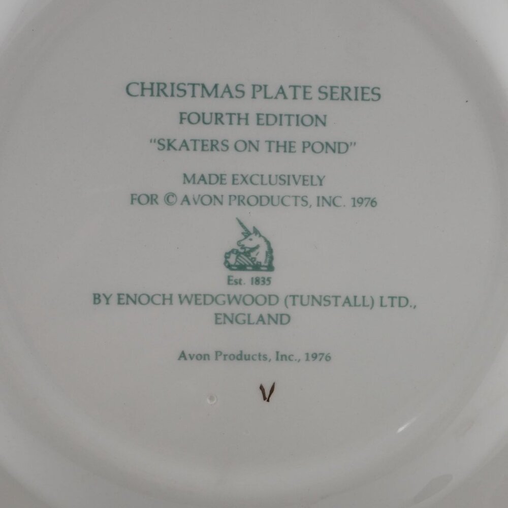 Avon Enoch Wedgwood Christmas Plate Series 1974-1975 Second & Fourth Edition Col - Picture 5 of 5